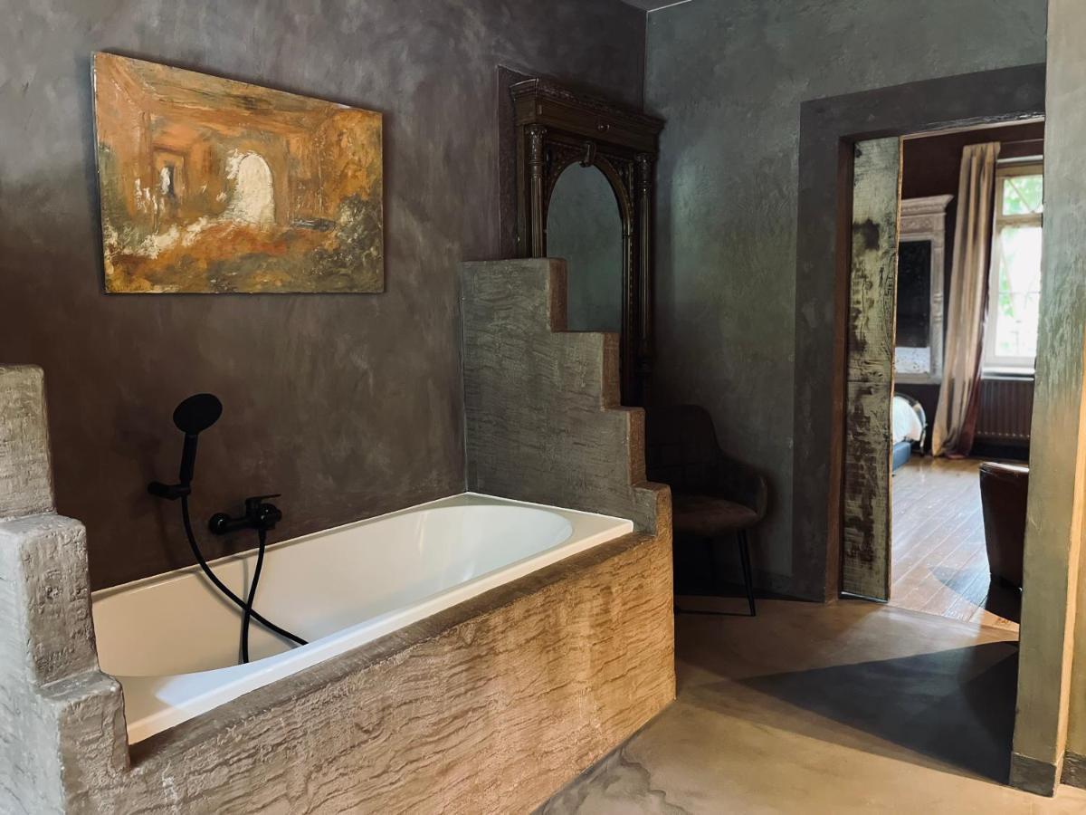 Edouard Garden Cafe Guest Room 더뷔 외부 사진
