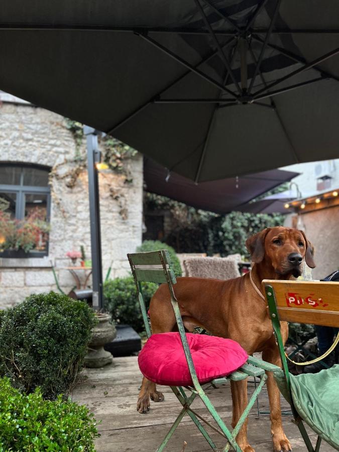 Edouard Garden Cafe Guest Room 더뷔 외부 사진