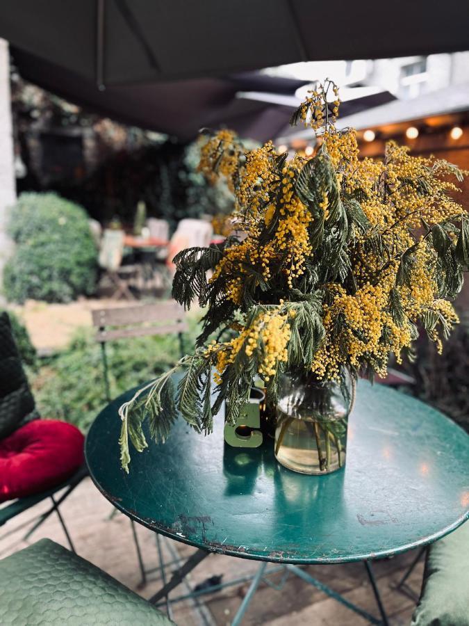 Edouard Garden Cafe Guest Room 더뷔 외부 사진